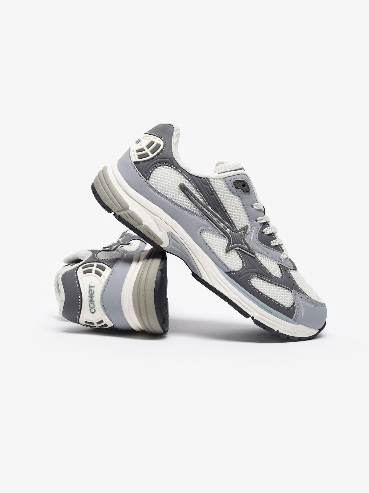 Comet Unisex Apex Moonwalker Sneaker