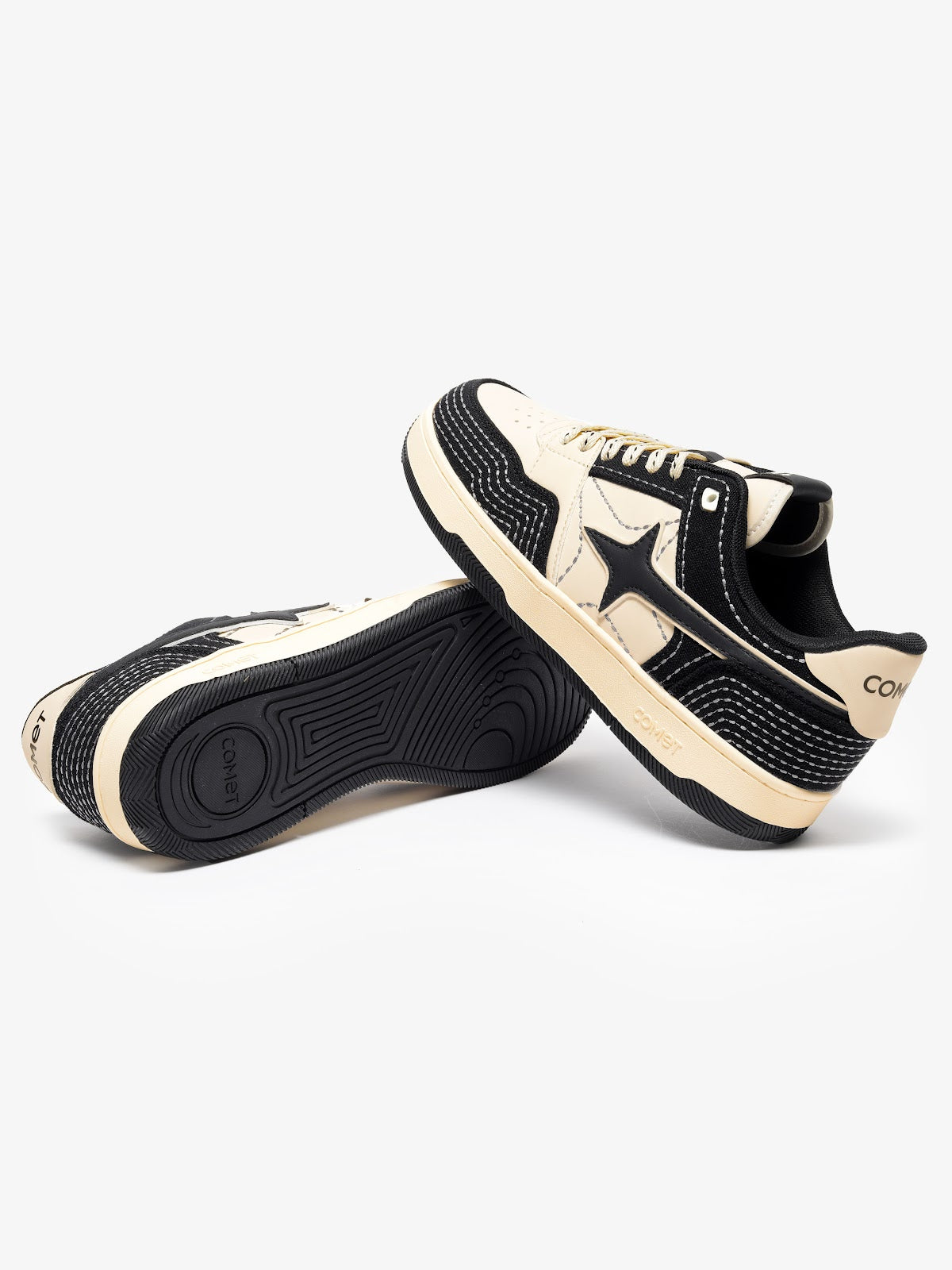 Comet Unisex X Lows Piano Black Sneaker