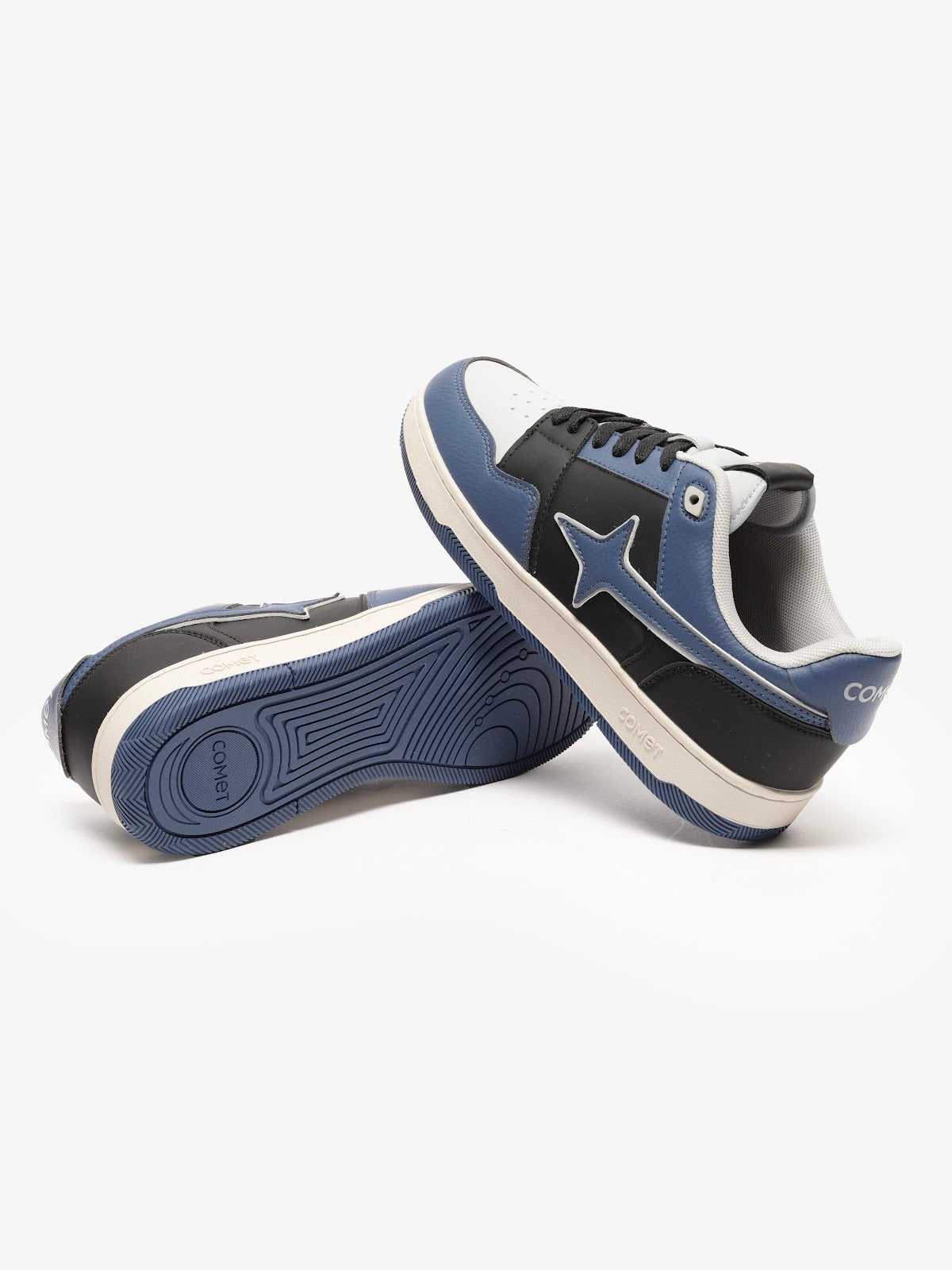 Comet Unisex X Lows Neptune Sneaker
