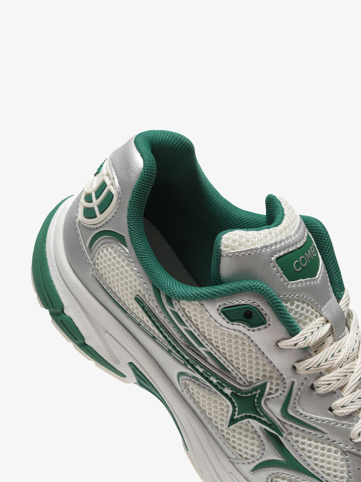 Comet Unisex Apex Evergreen Sneaker