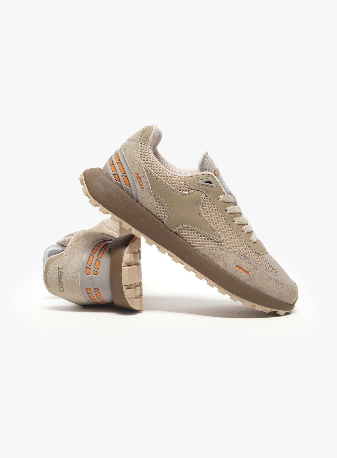 Comet Unisex Aeon V2 Oyster Sneaker