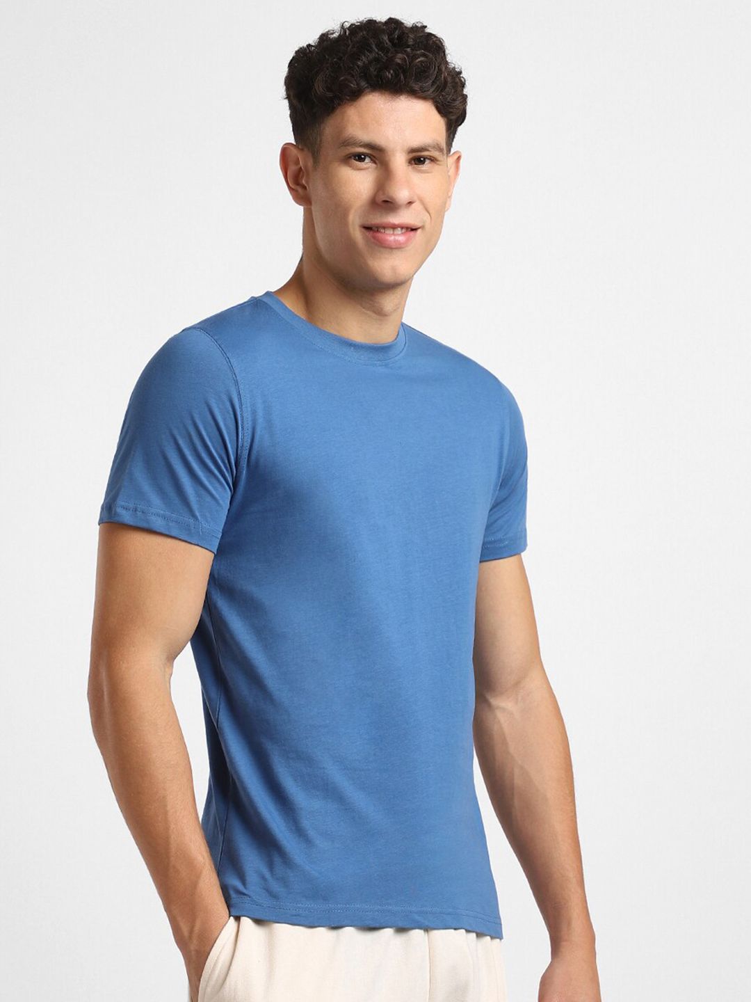 NOBERO Pack of 3 Men Round Neck Solid Cotton T-shirt Blue