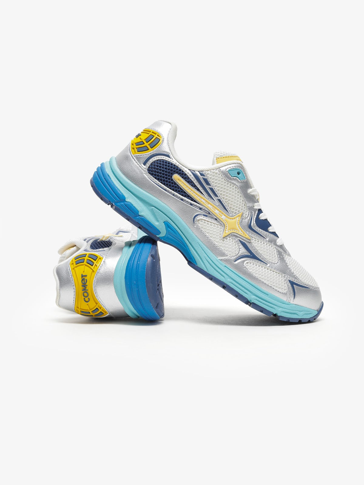 Comet Unisex Apex Shockwave Sneaker
