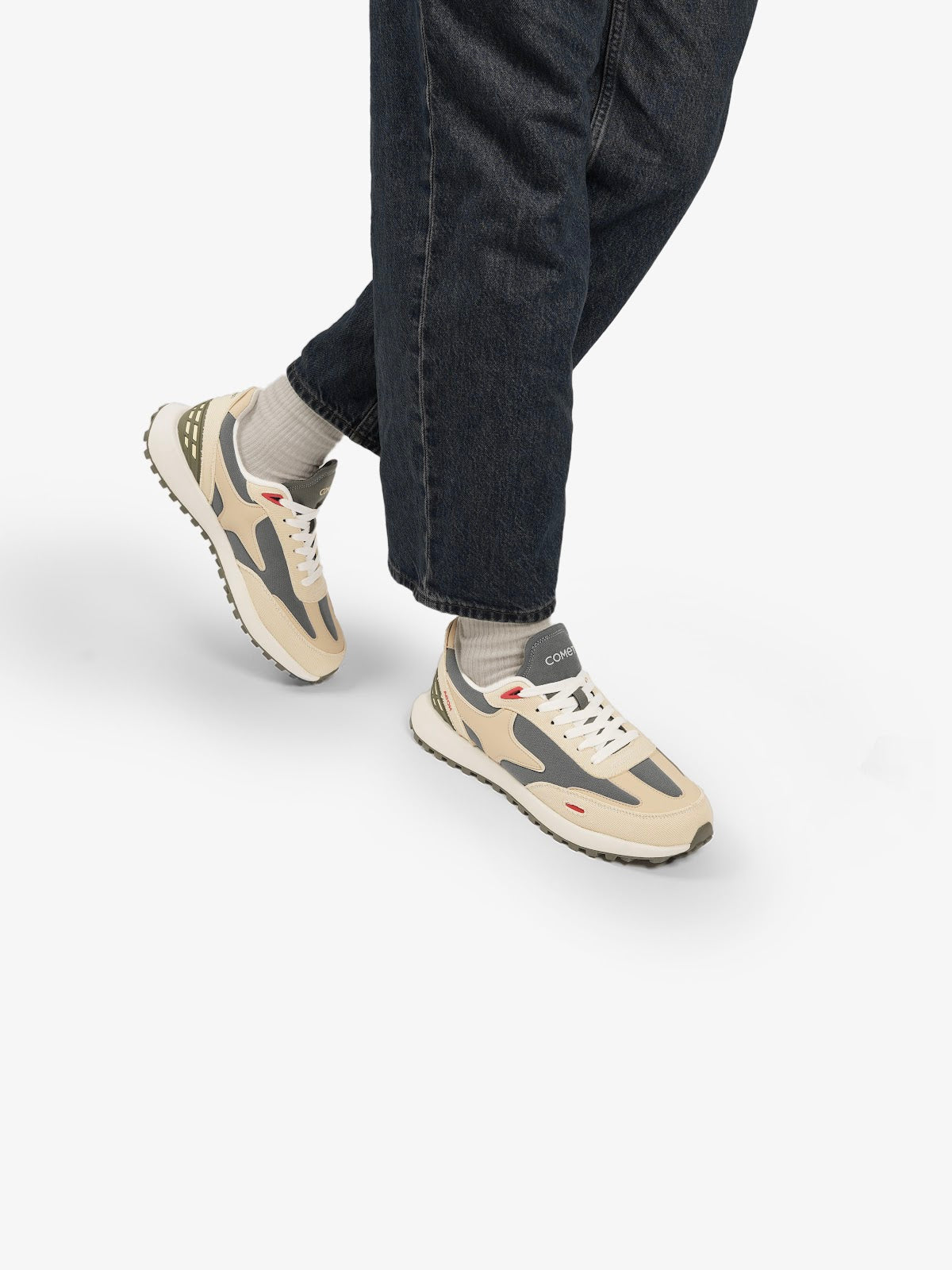 Comet Unisex Aeon V2 Mintchip Sneaker