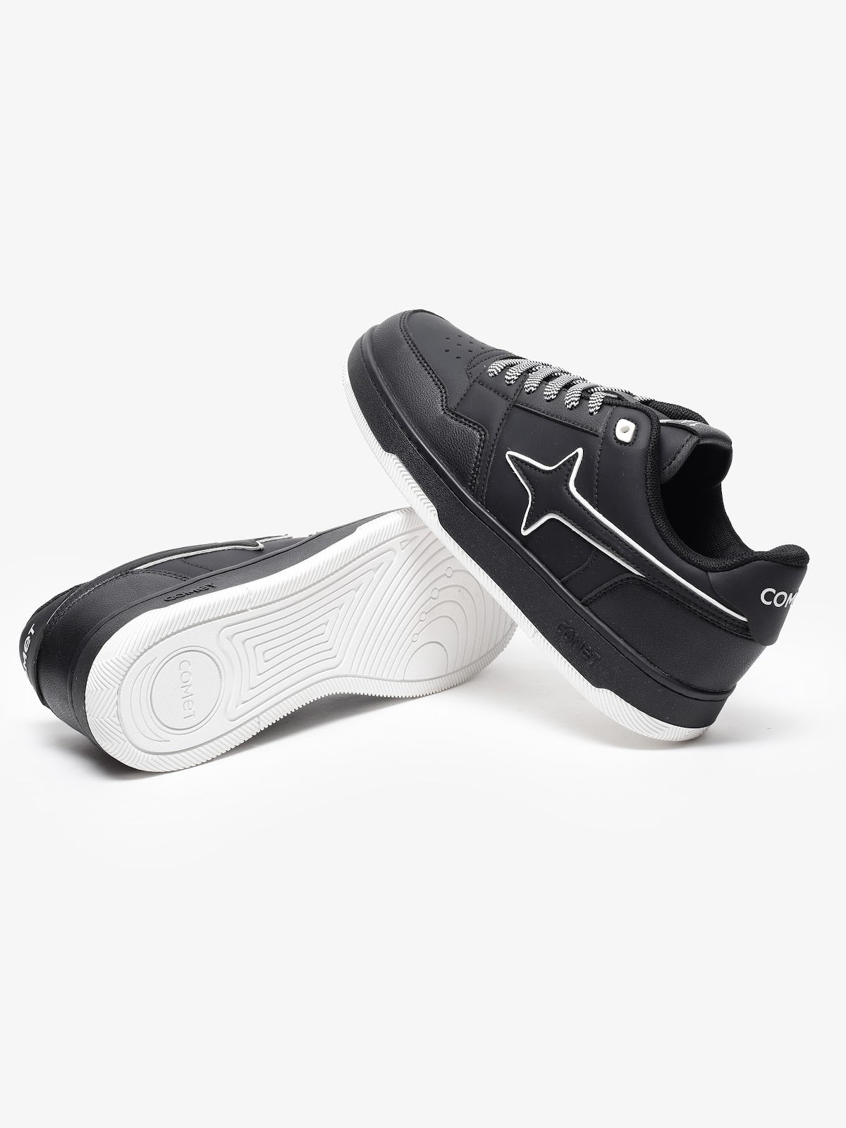 Comet Unisex X Lows Armstrong Sneaker
