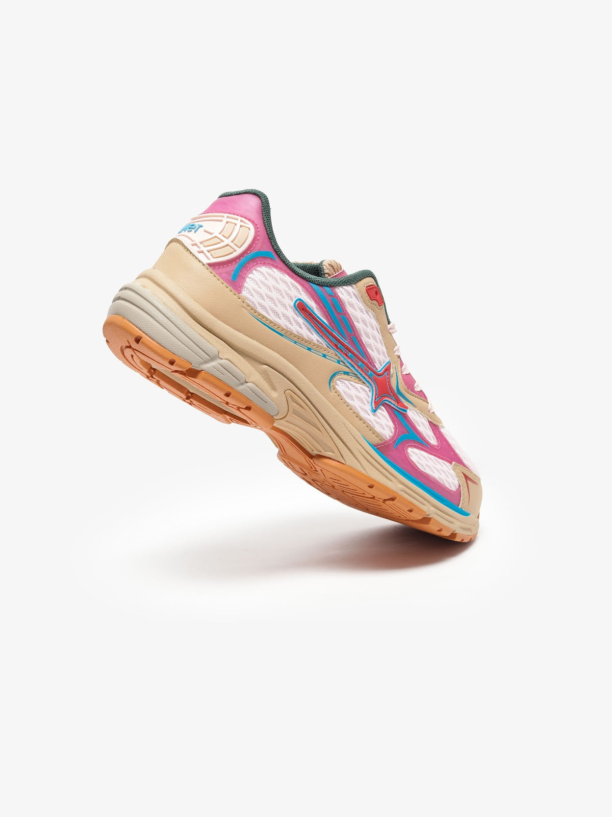 Comet Unisex Apex Starfire Sneaker