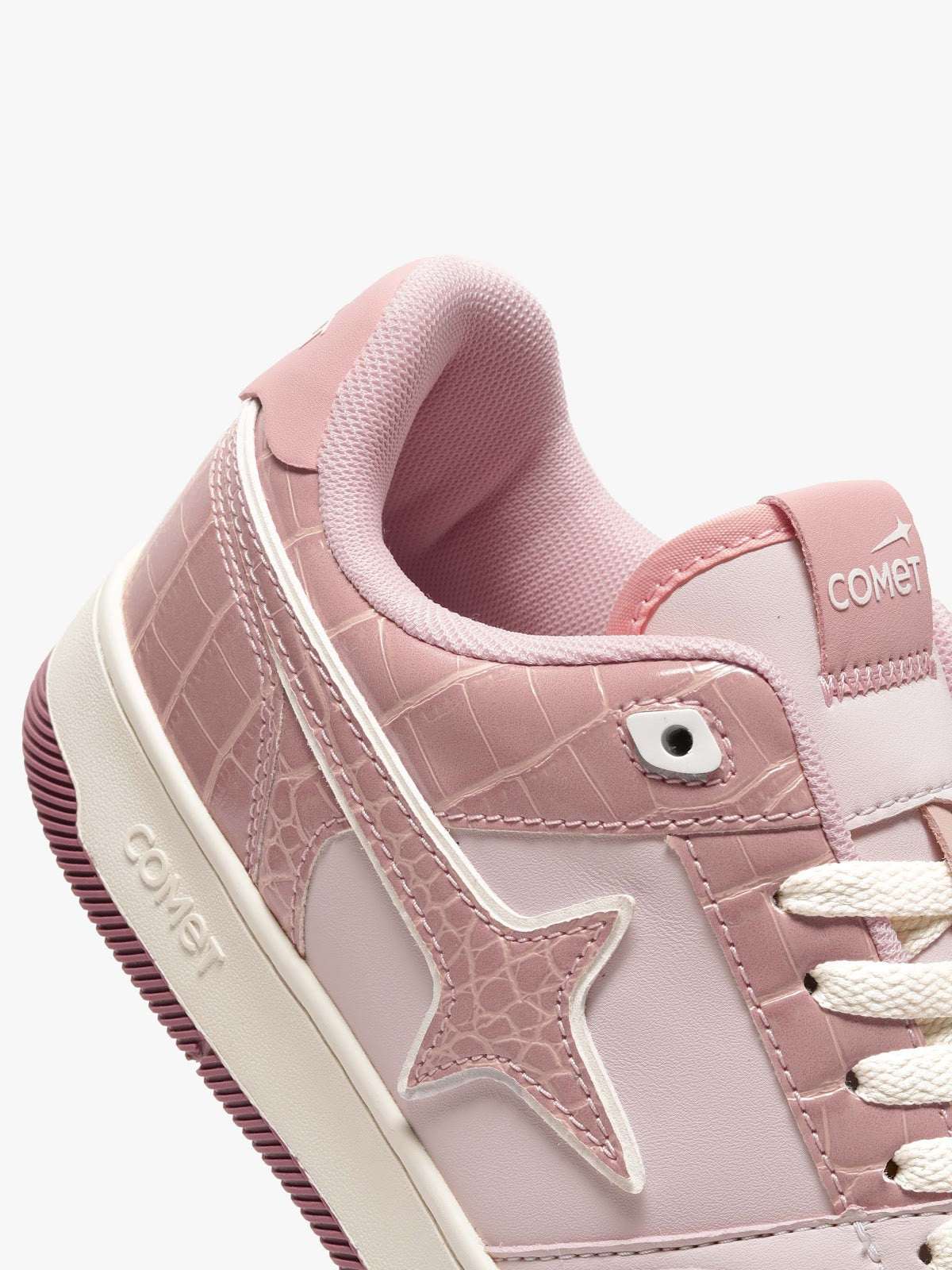 Comet Unisex X Lows Cosmo Sneaker
