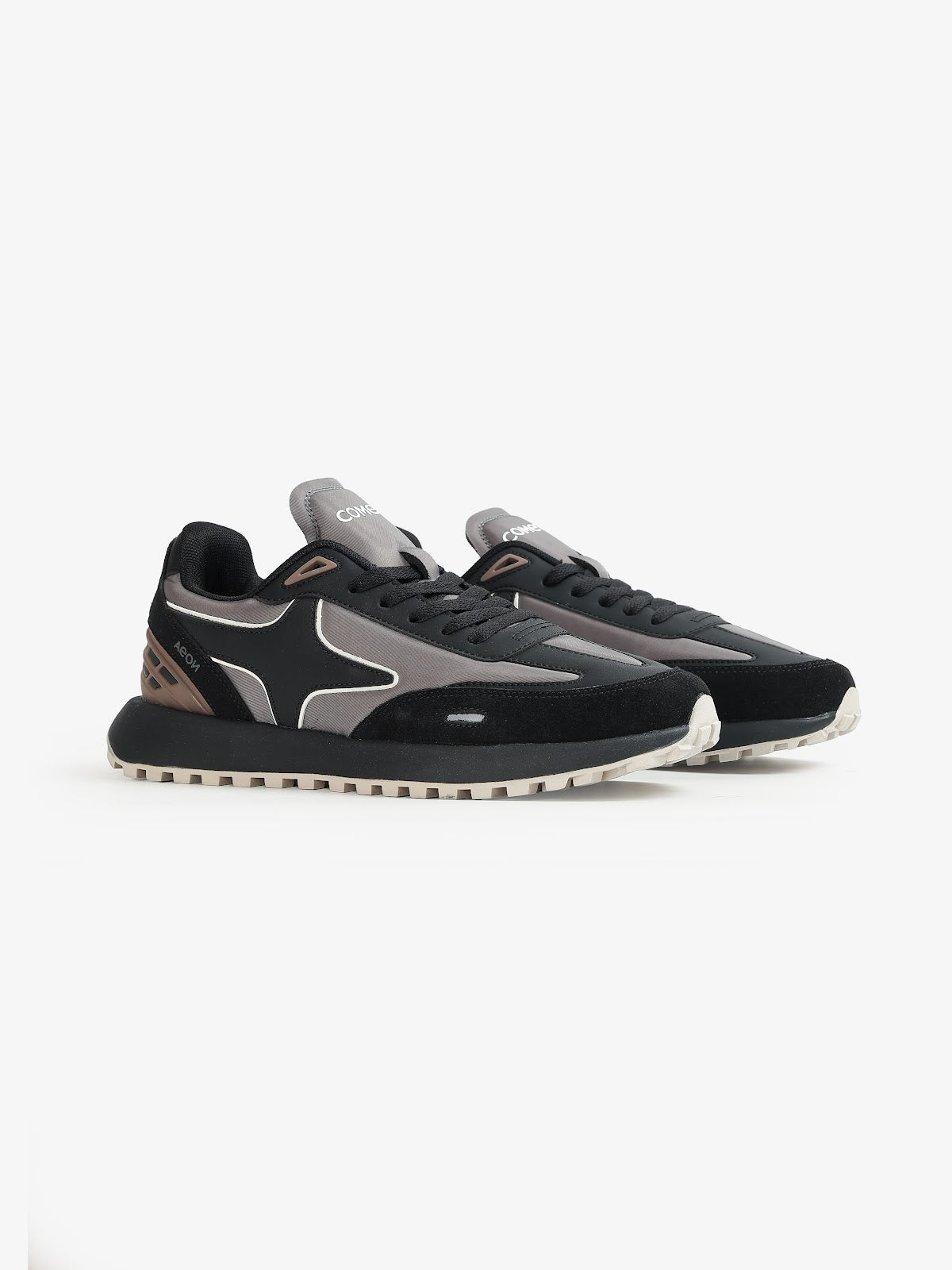 Comet Unisex Aeon V2 Eclipse Sneaker