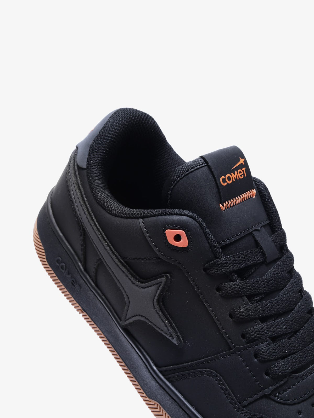 Comet Unisex X Lows Dark Sneaker