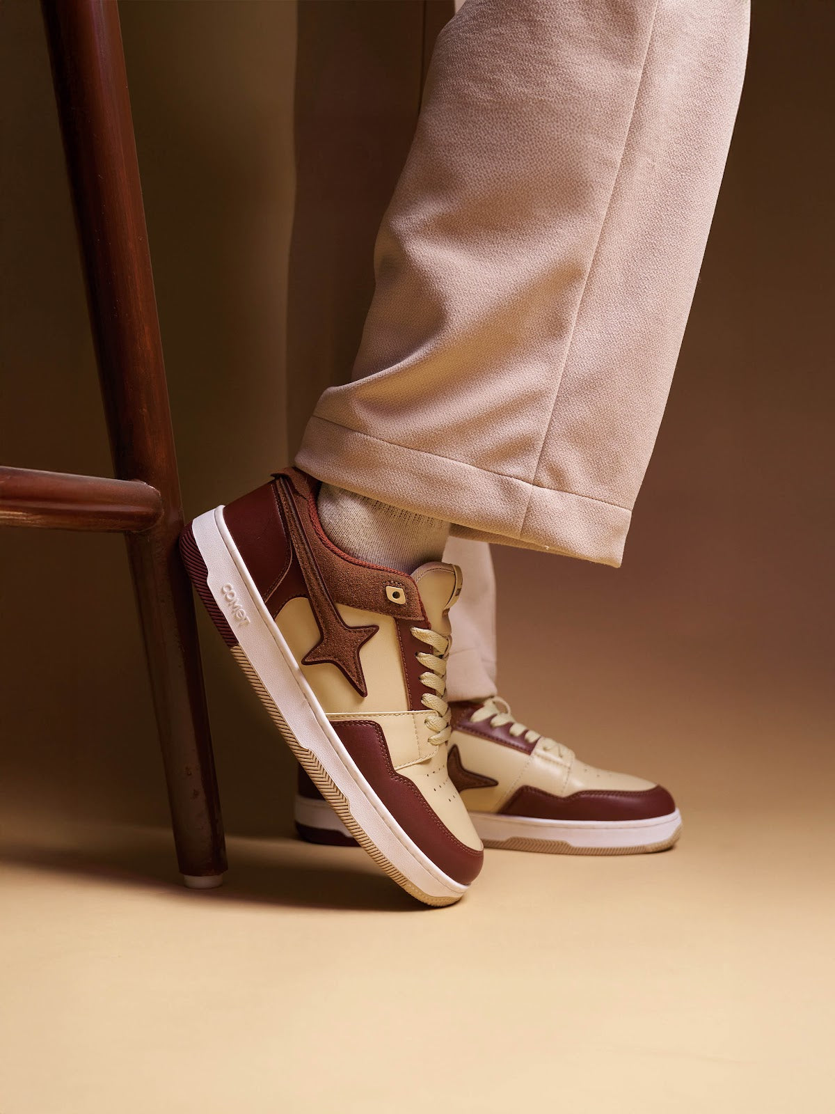 Comet Unisex X Lows Tiramisu Sneaker