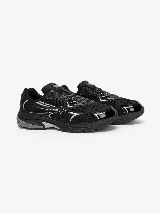 Comet Unisex Apex Darkmatter Sneaker