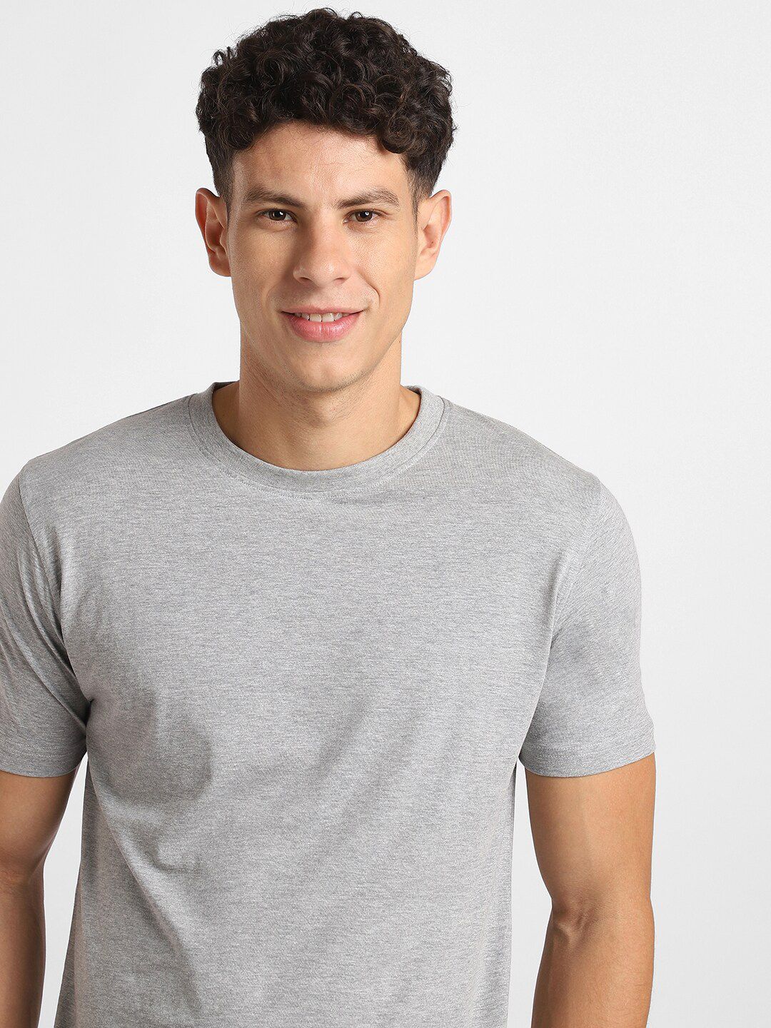 NOBERO Pack of 3 Men Round Neck Solid Cotton T-shirt Blue