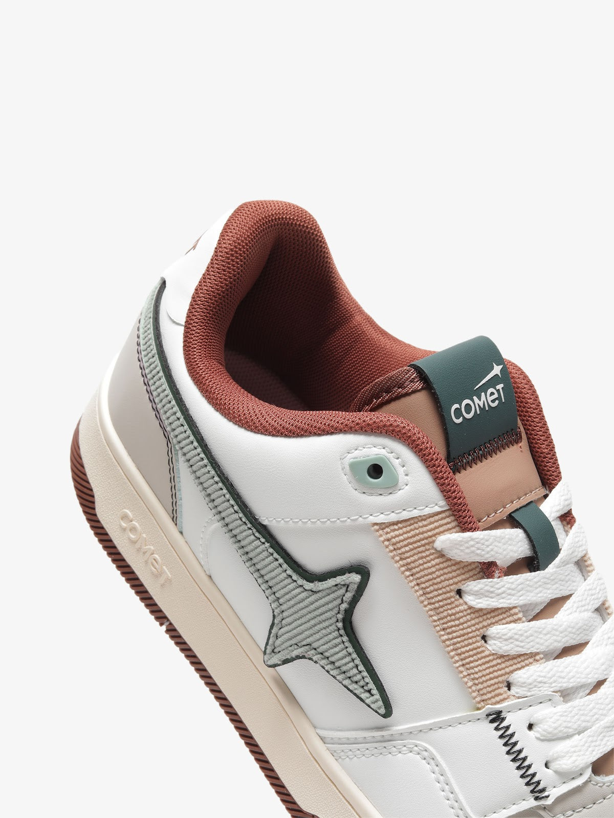 Comet Unisex X Lows Tuscan Sneaker