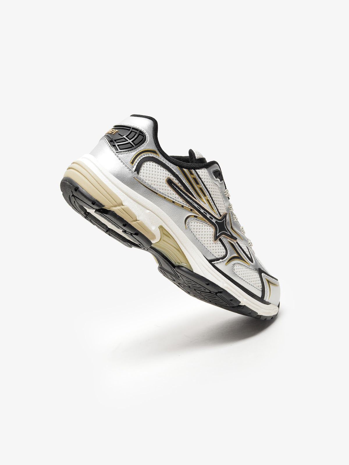 Comet Unisex Apex Onyx Sneaker