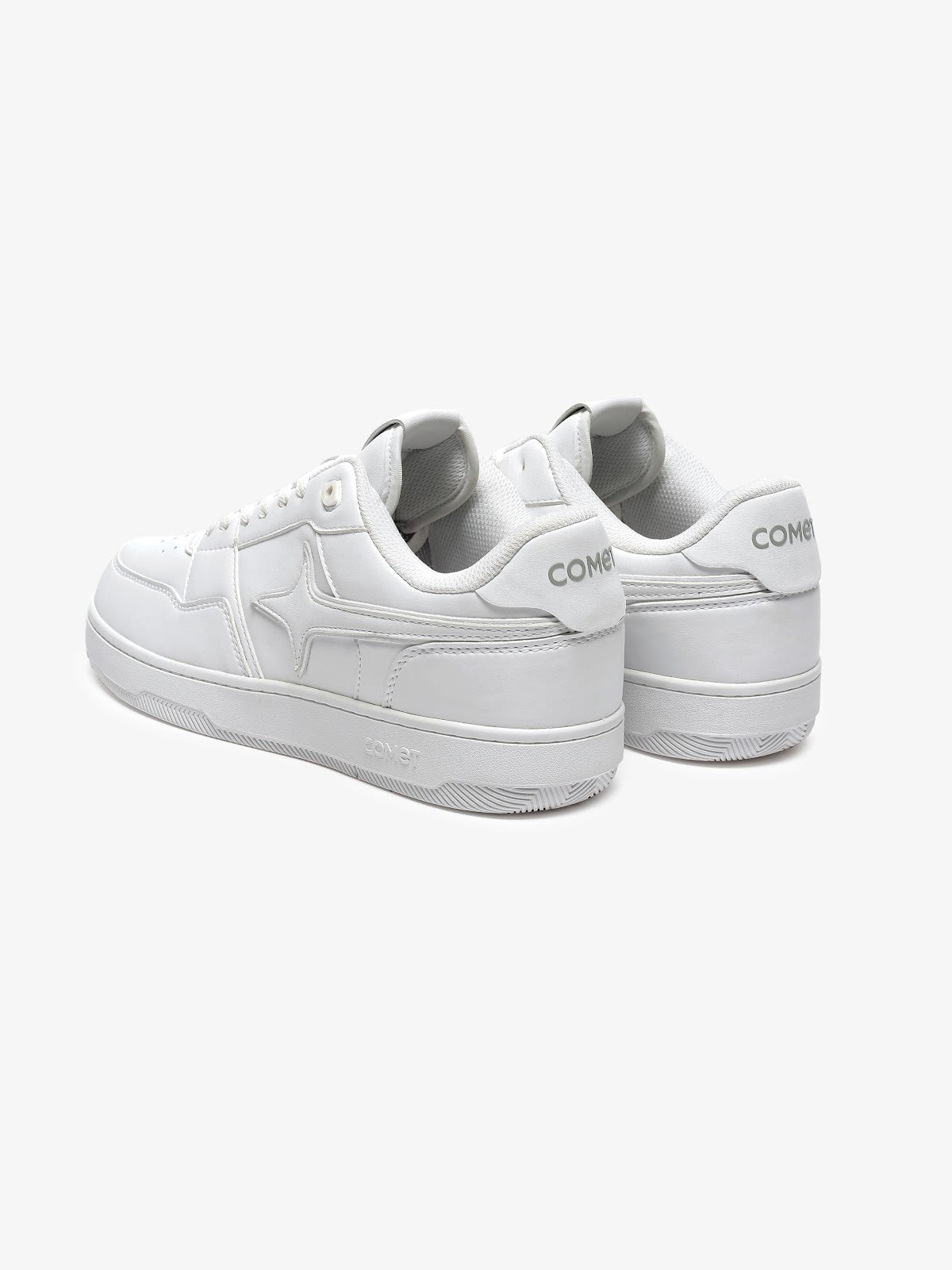 Comet Unisex X Lows Light Sneaker