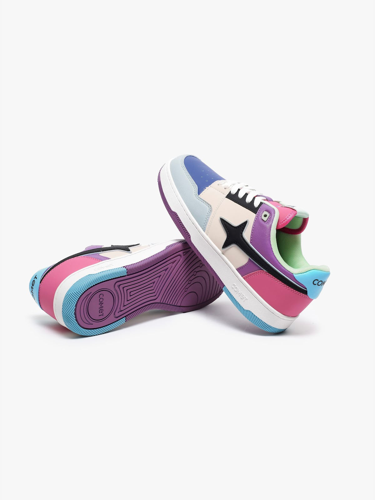 Comet Unisex X Lows Twister Sneaker