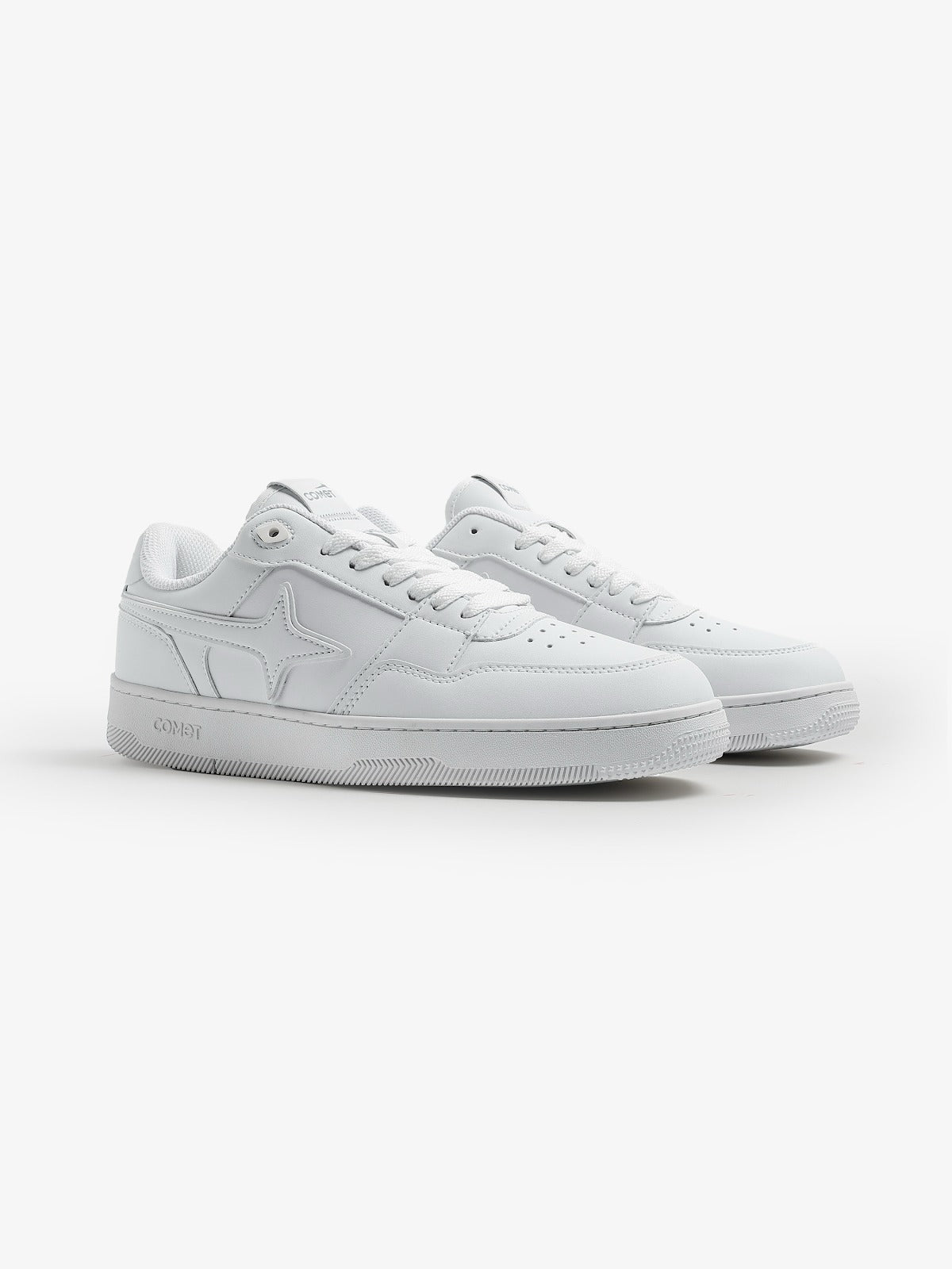 Comet Unisex X Lows Light Sneaker