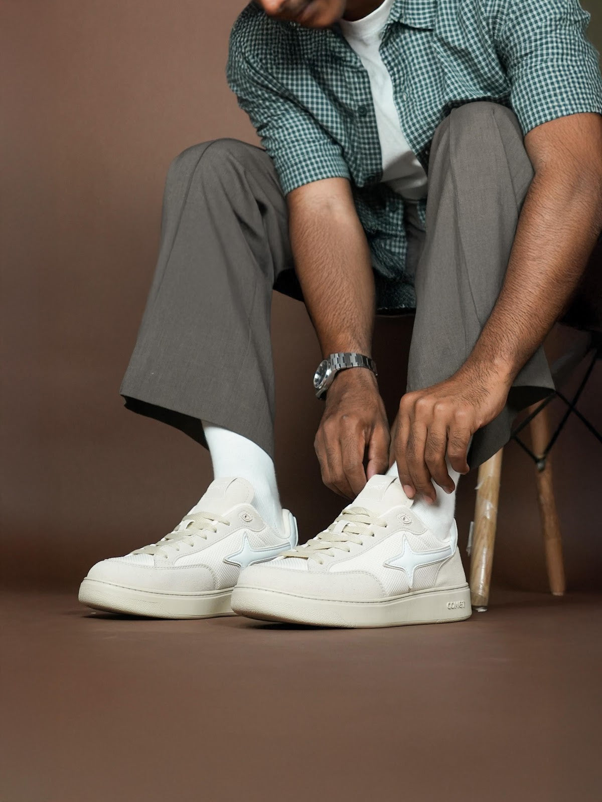 Comet Unisex Alter Apollo Sneaker