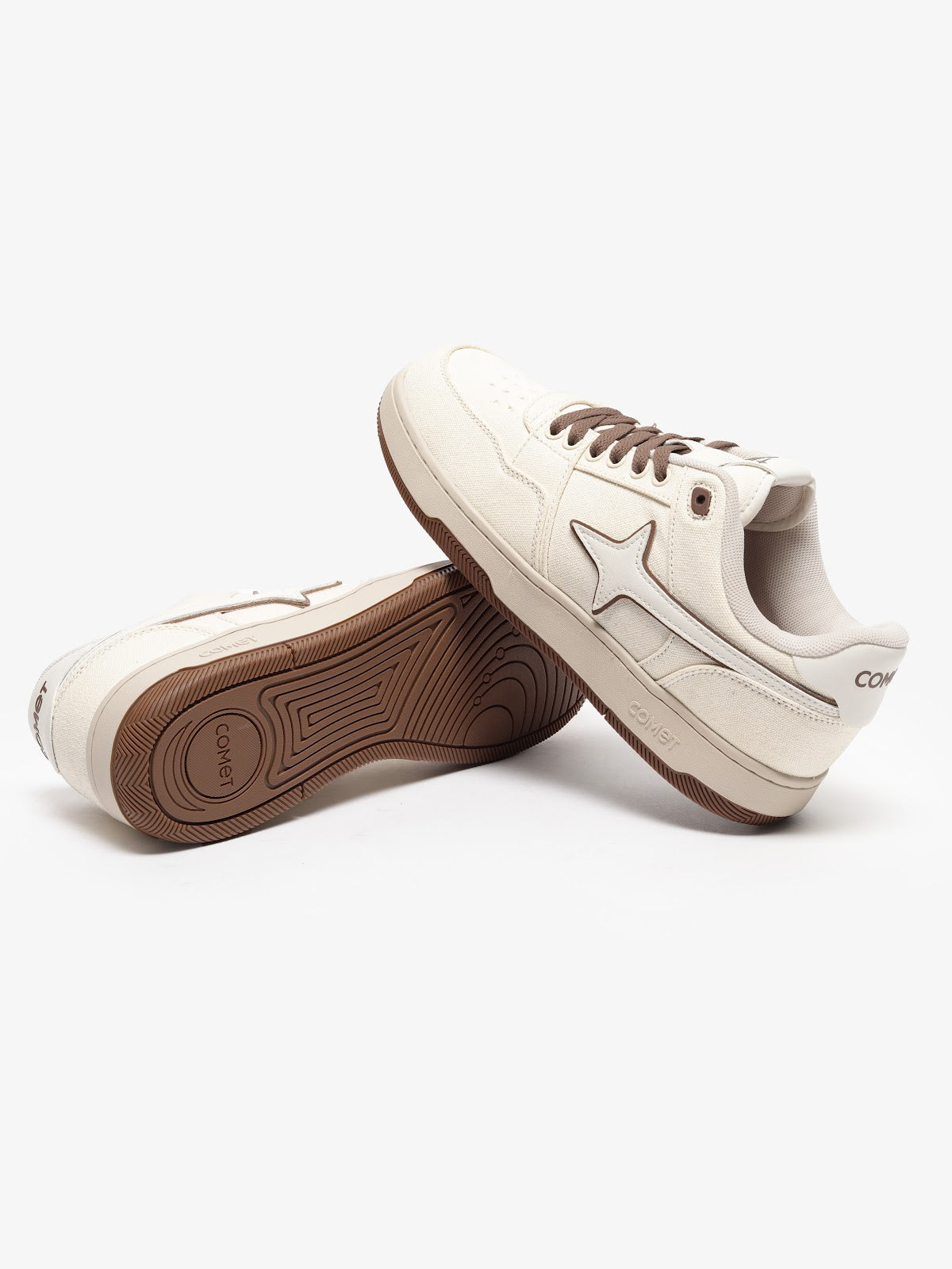 Comet Unisex X Lows Cortado Sneaker