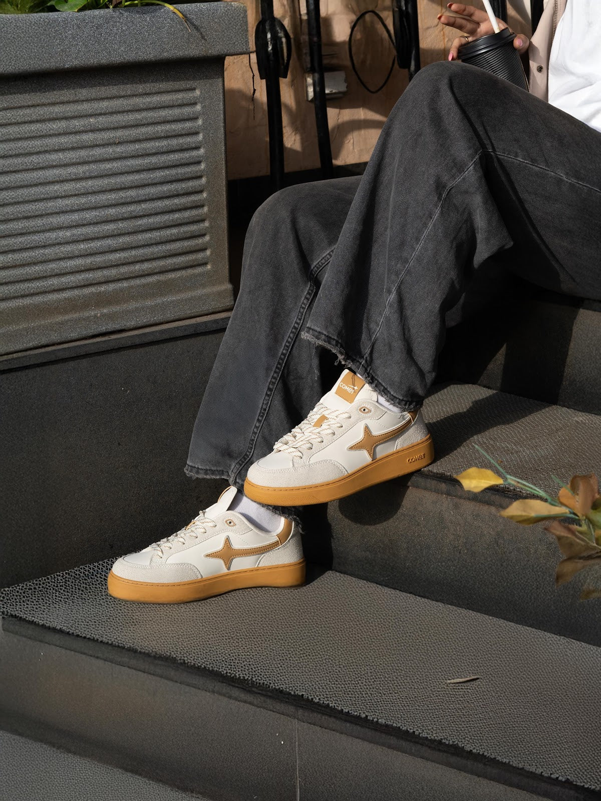 Comet Unisex Alter Sandman Sneaker