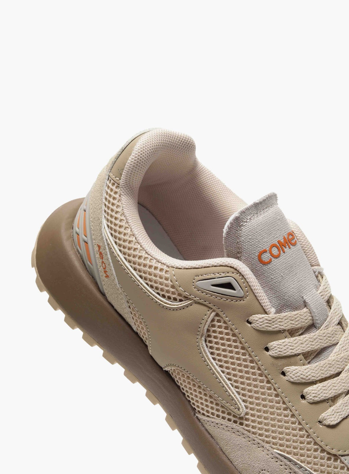 Comet Unisex Aeon V2 Oyster Sneaker
