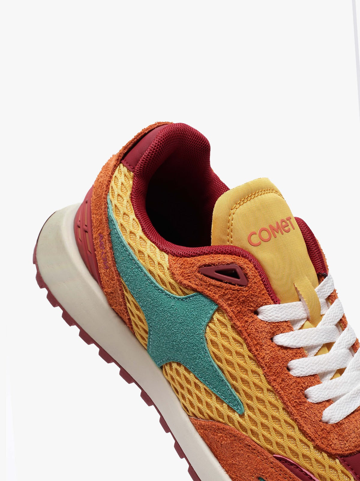 Comet Unisex Aeon V2 Mango Chilli Sneaker